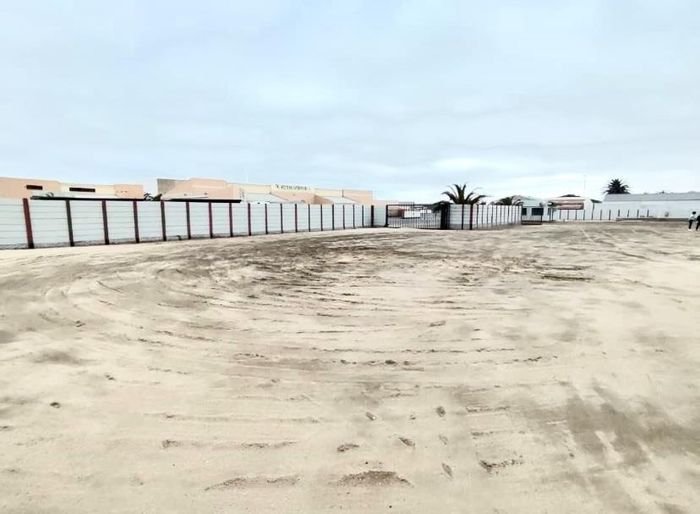 Property #2069887, Industrial rental monthly in Walvis Bay Central