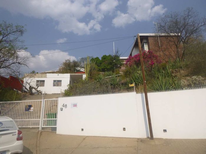 Property #2421135, House For Sale in Eros Park