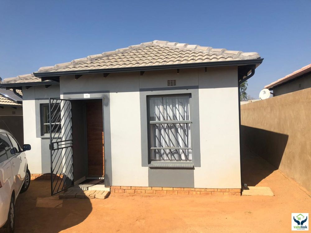 3 Bedroom House in Clayville Ext 71 For Sale R750,000 1396811