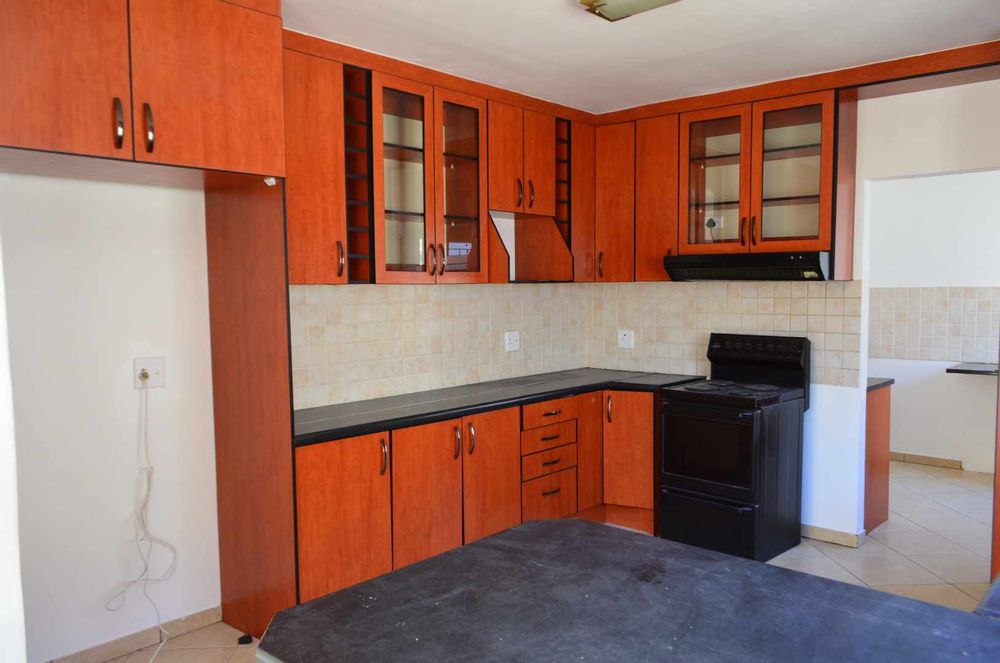Windhoek, Cimbebasia, Fully fitted Kitchen
