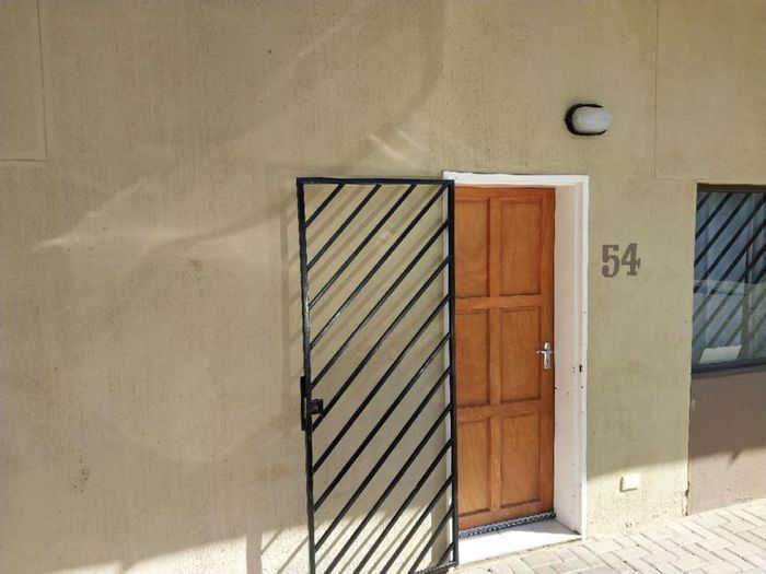 Property #2411407, Apartment For Sale in Otjomuise