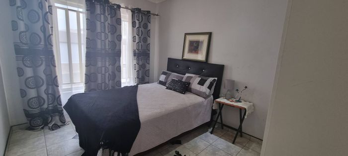 Property #2100134, Apartment for sale in Windhoek Cbd