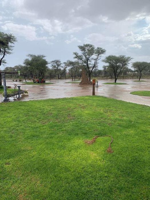 Okahandja Central Small Holding For Sale: 4 Dwellings, Gym, Warehouse, and Boreholes.