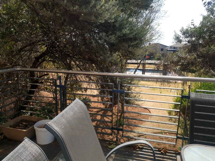 Property #2189009, Apartment for sale in Jackal Creek Golf Estate