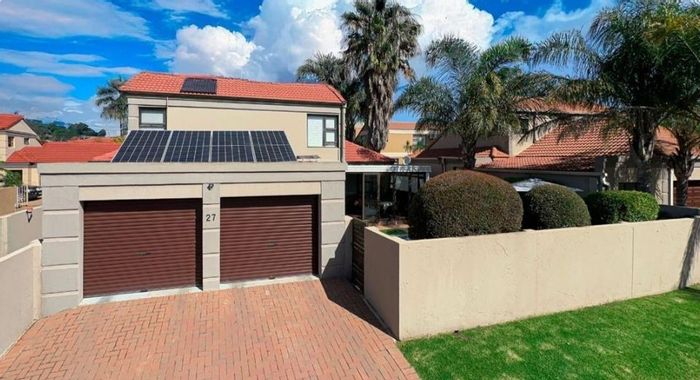 For Sale: Glen Marais Cluster with pool, solar panels, and spacious living areas.