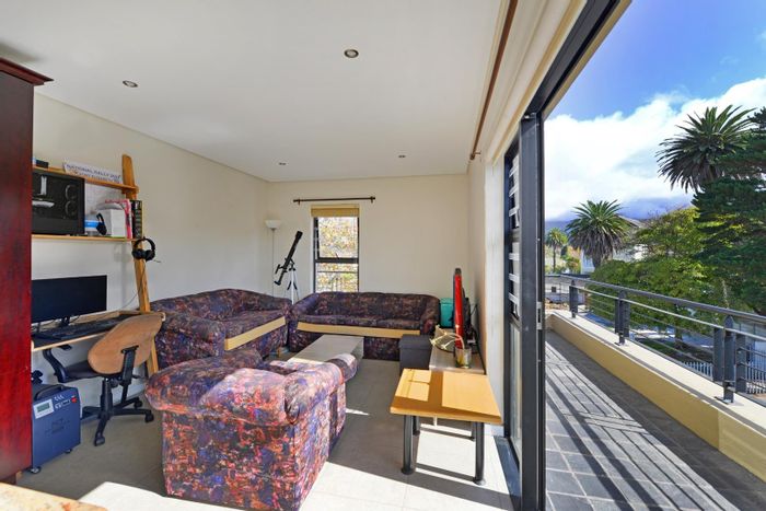 Property #2226762, Apartment for sale in Wynberg Upper