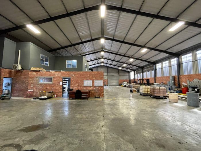 Property #2165476, Industrial rental monthly in Greenbushes