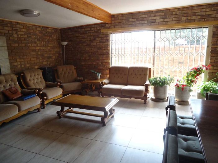 Property #2198406, House for sale in Booysens
