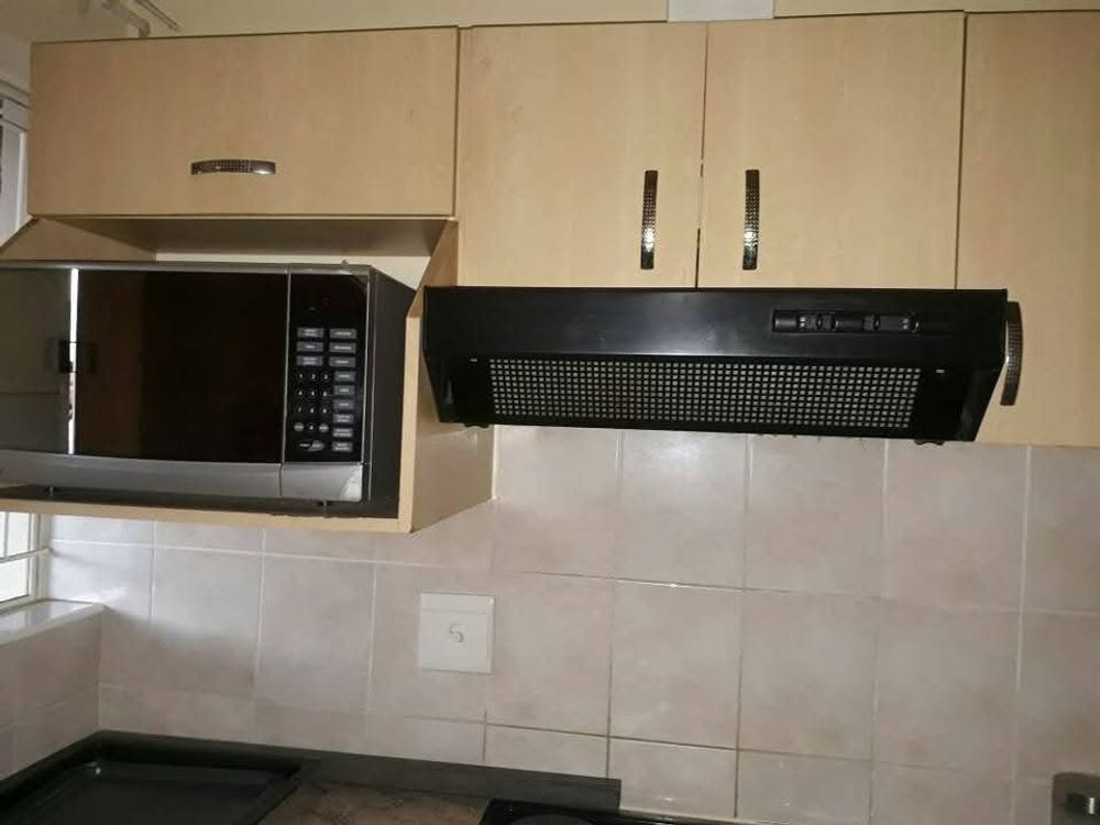 KITCHEN HOB