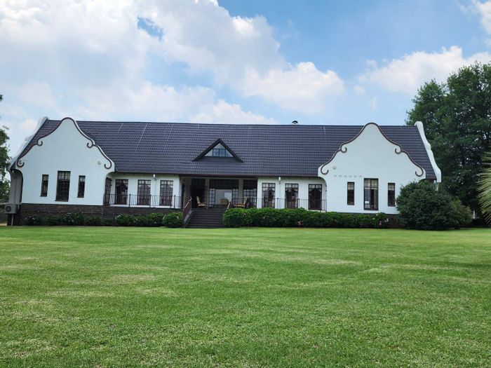 Property #2218049, Small Holding for sale in Benoni Small Farms