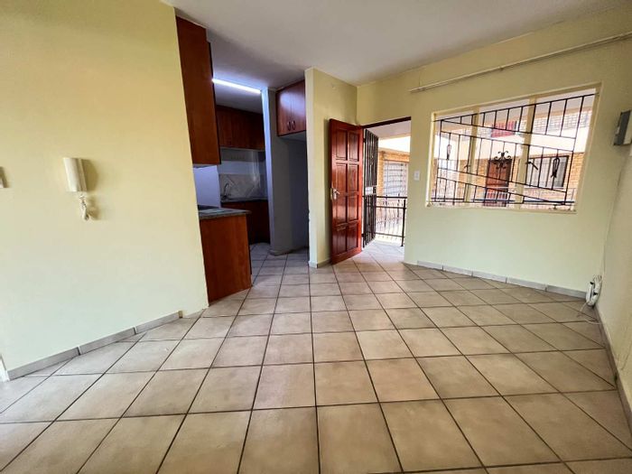 Property #2175808, Apartment for sale in Randfontein Central