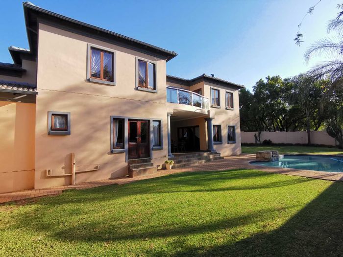 Property #2158907, House auction in Midstream Estate