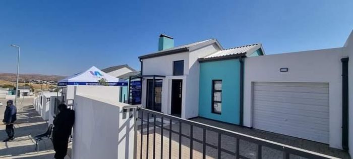 For Sale: Goreangab House with 3 Bedrooms, Garage, Open Plan Kitchen.