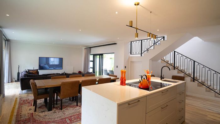 Bryanston House For Sale: 4 beds, wine cellar, solar panels, spacious garden.