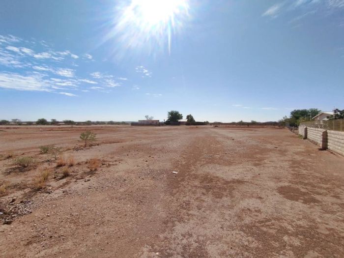 Large residential erf for sale in Mariental Central, ideal for development.