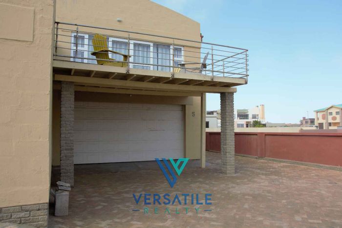 Property #2063715, Townhouse for sale in Henties Bay