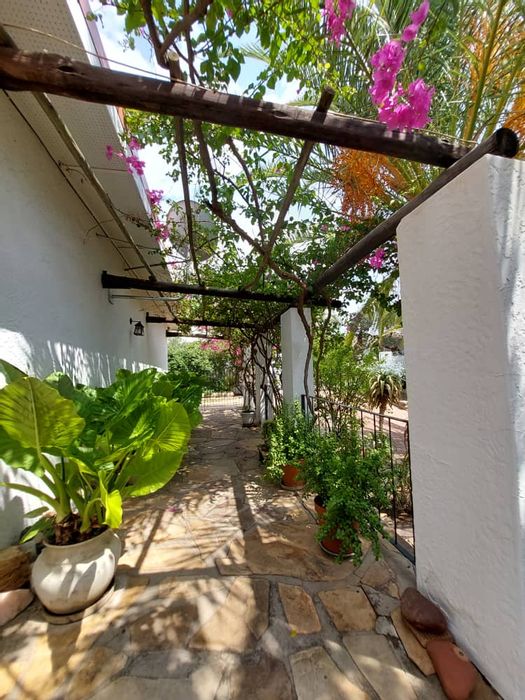 Property #2216754, House For Sale in Klein Windhoek