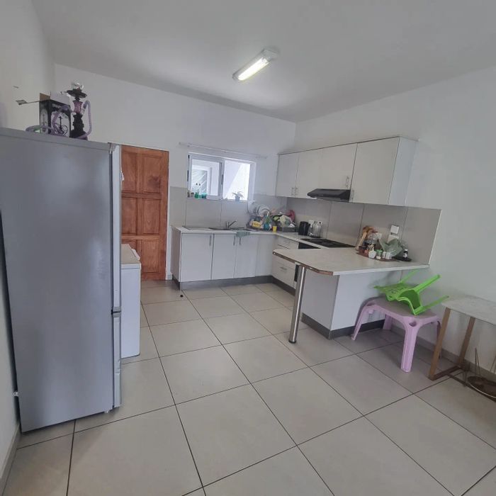 Rocky Crest Property property and houses for sale in Rocky Crest