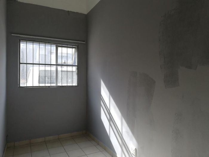 Property #10634, Apartment rental monthly in East London Central