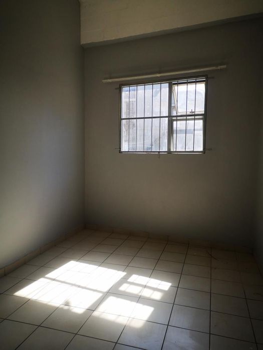 Property #10637, Apartment rental monthly in East London Central