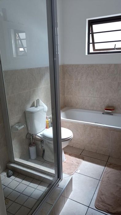 Property #10665, Apartment rental monthly in Gonubie