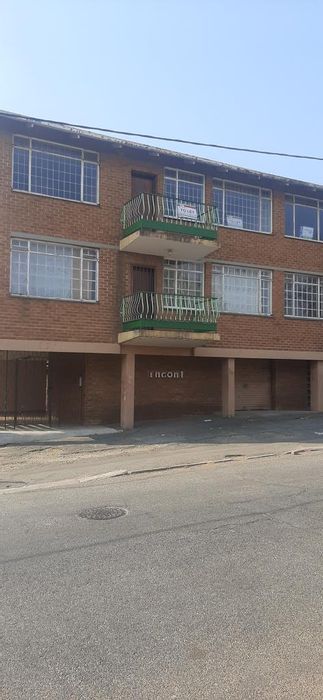 Property #10674, Apartment rental monthly in Rosettenville