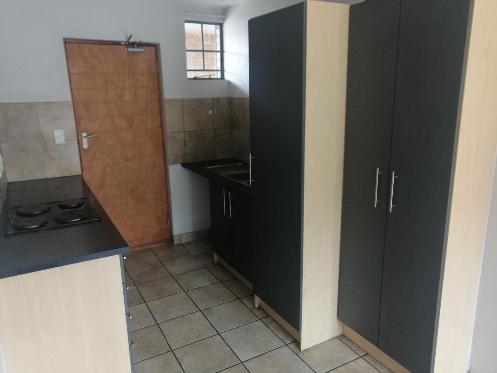Modern TwoBedroom Apartments To Rent in Amberfield Spacious & Secure
