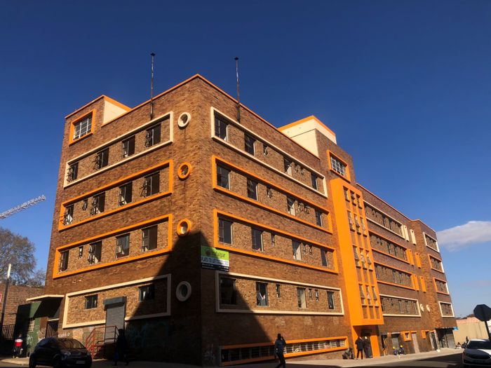 Property #205H_404, Flat rental monthly in Johannesburg Central