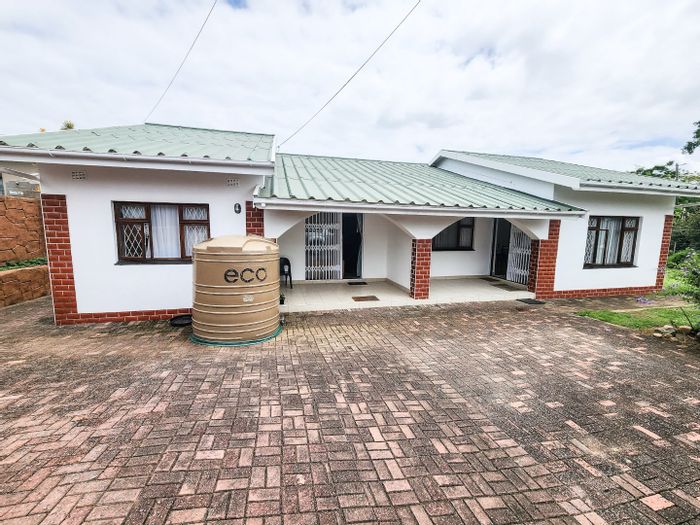 Versatile Commercial Property in Marburg: Perfect for Schools, Offices, or Churches!