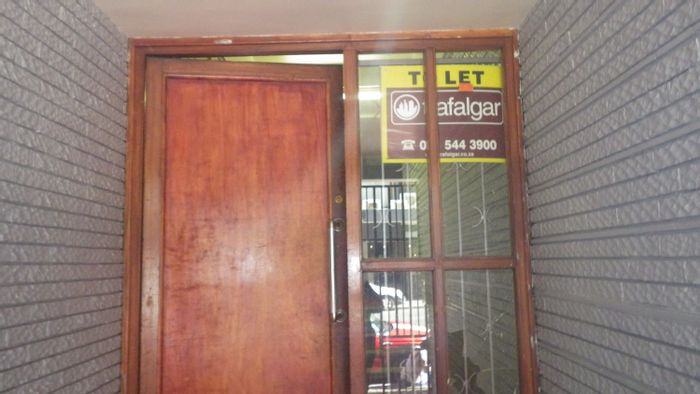 Property #230F_202, Flat rental monthly in Braamfontein