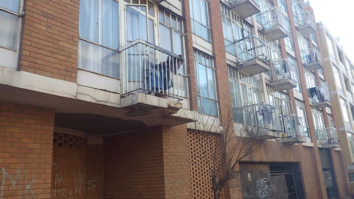 Property #442D_406, Flat rental monthly in Yeoville