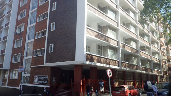 Property #5969_17, House rental monthly in Hillbrow
