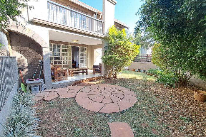 Faerie Glen Townhouse For Sale: 2-bed, garden unit with clubhouse, pool, and secure parking.