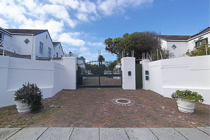 Wynberg House For Sale: 4 bedrooms, secure estate, private garden, double garage.