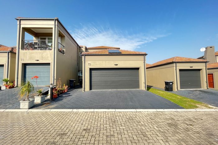 For Sale: Townhouse in Brackenfell South with 3 beds, balcony, and double garage.