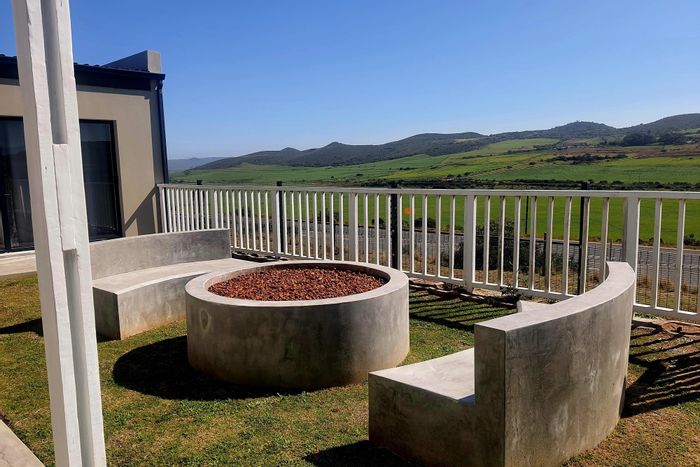 For Sale: House in Reebok with indoor braai, nature trails, and secure parking.