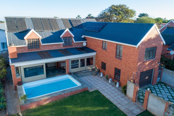 Wavecrest House For Sale: Pool, braai area, multiple en-suites, secure living.