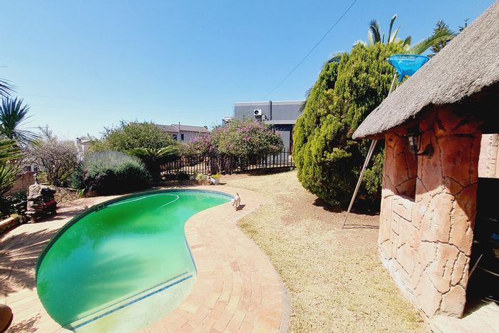 Three-bedroom house with pool, lapa, and garden in Noordheuwel - To Rent.