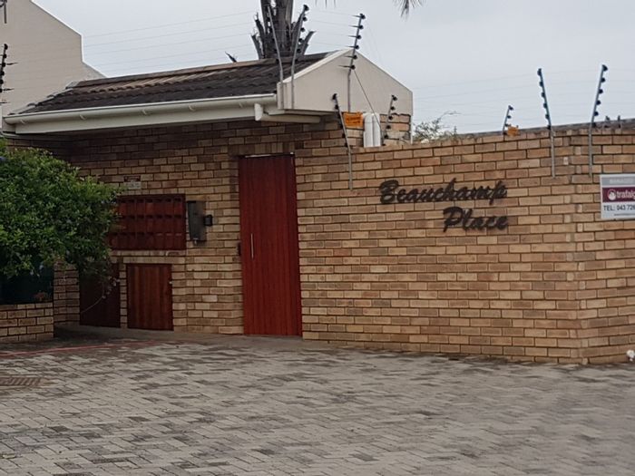 Property #870G_17, Townhouse rental monthly in Nahoon