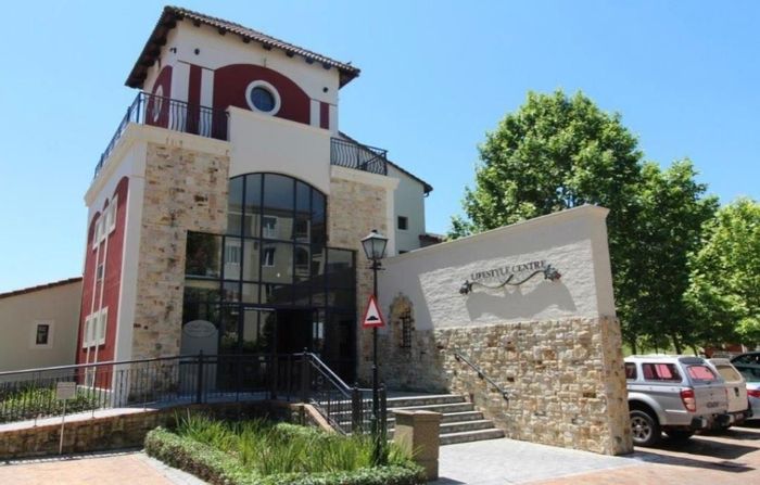 Property #CCSA-23424-1169, Apartment for sale in Rosendal