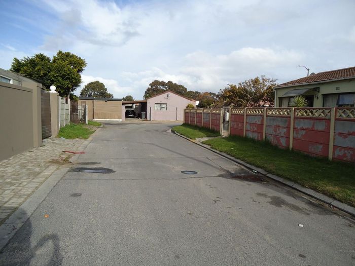 Property #CCSA-28218-1169, Vacant Land Residential for sale in Silwood Heights