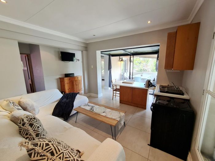 Property #CCSA-28672-1169, Apartment for sale in Strand North