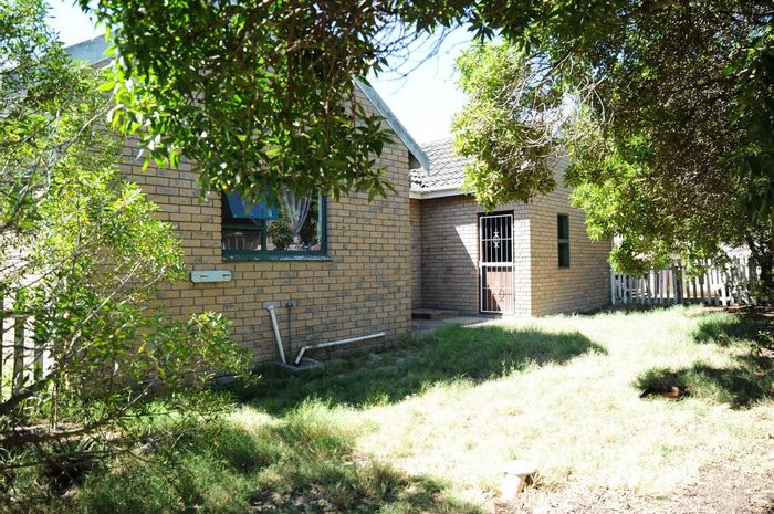Property #CCSA-29131-1169, House for sale in Myburgh Park