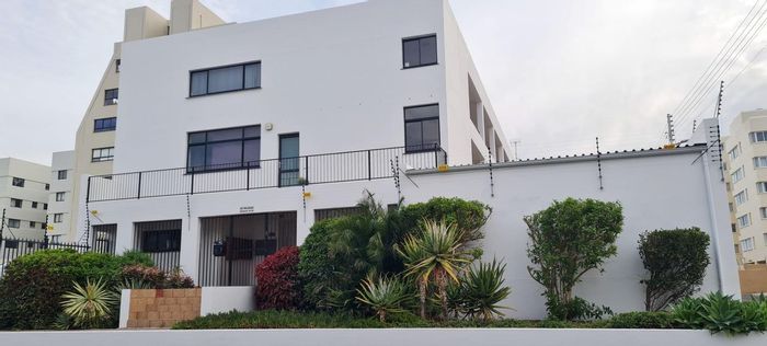 Property #CCSA-29296-1169, Apartment rental monthly in Strand North