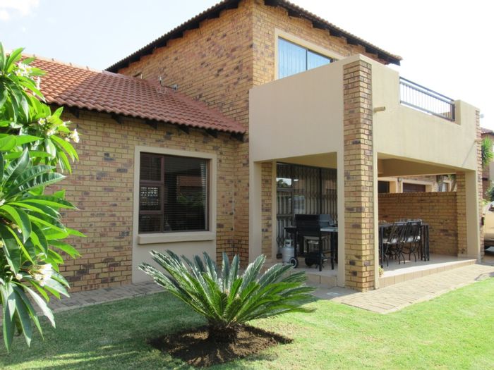 Property #ENT0159968, Townhouse for sale in Willow Acres