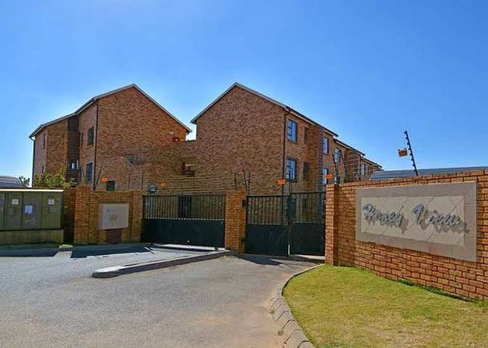 Property #ENT0162978, Apartment for sale in Ruimsig