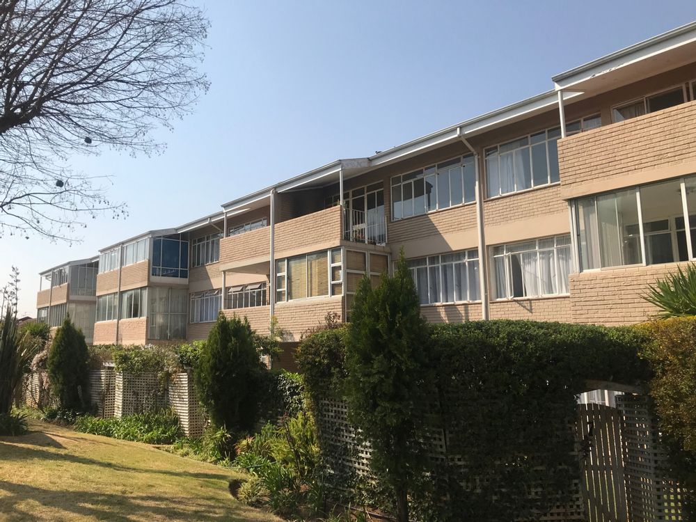 15 Glenheath Front.jpeg