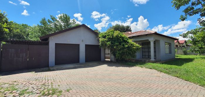 Property #ENT0183225, House for sale in West Park