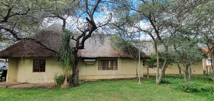 Property #ENT0188399, House for sale in Constantia Resort