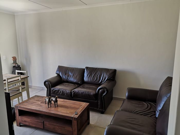 Property #ENT0194567, Apartment sold in Wellington Central